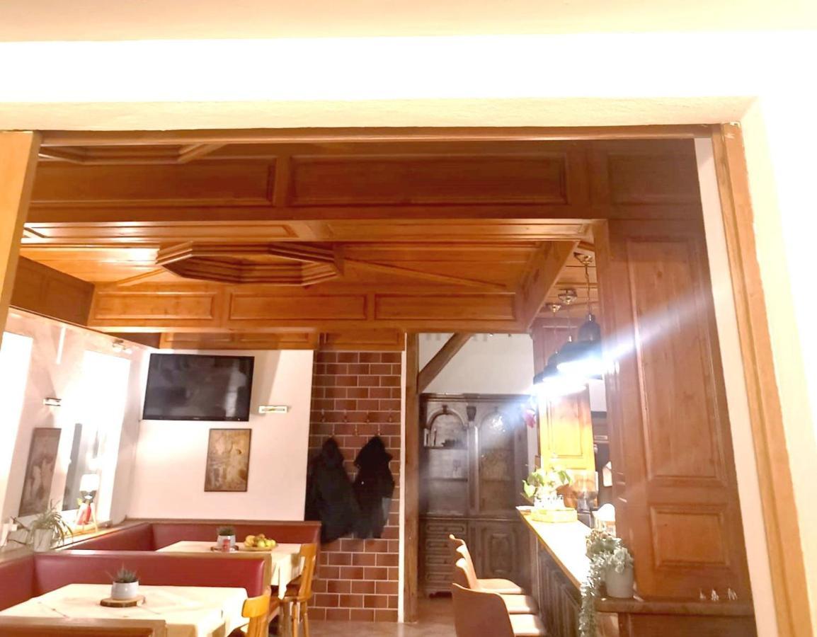 Pension Arkadenhof Fürstenfeld Εξωτερικό φωτογραφία