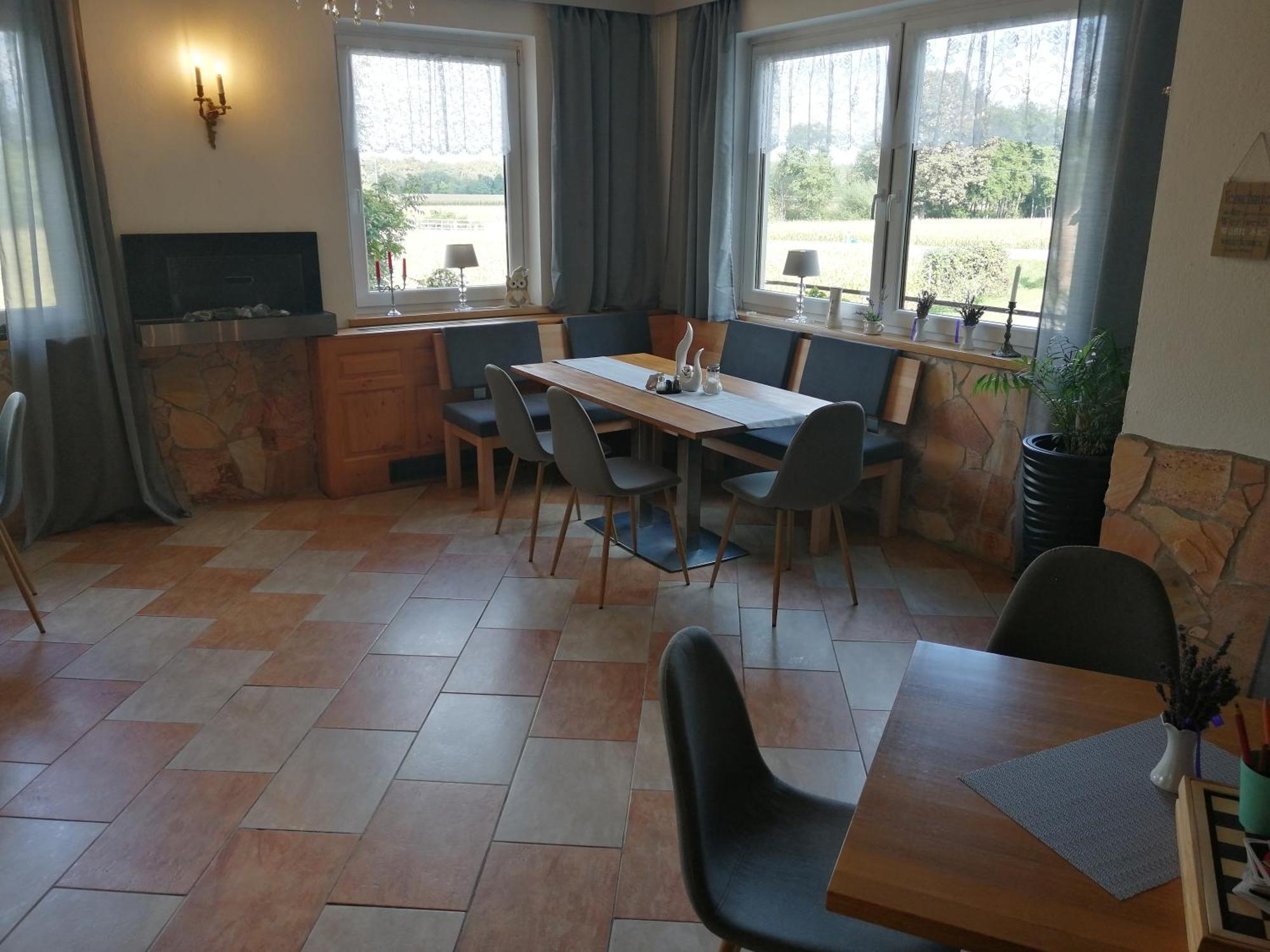 Pension Arkadenhof Fürstenfeld Εξωτερικό φωτογραφία